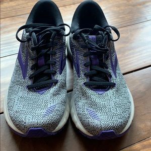 Brooks Adrenaline GTS 19